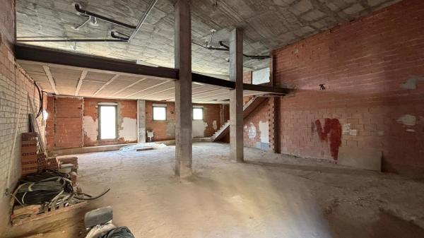 Local en Centro - Zona Alta