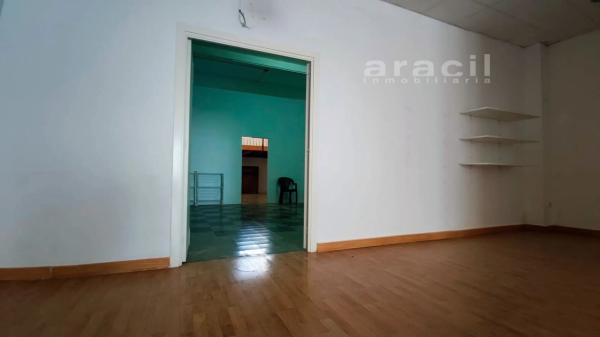 Local en paseo Ovidi Montllor