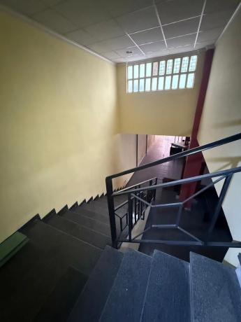 Local en calle Onil, 2