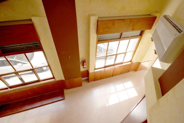 Local en calle Joan Fuster, 11