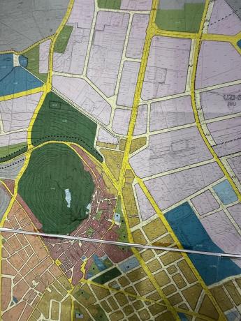 Nave en avenida Ibi, 1