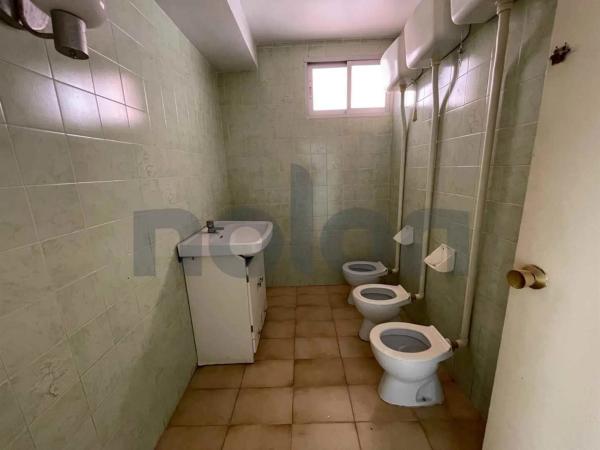 Local en calle Oliver