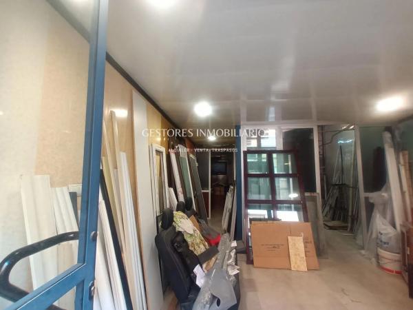 Local en calle Francesc Perera