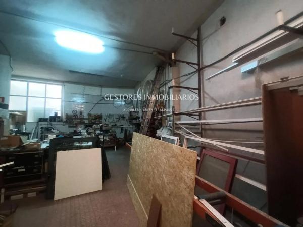 Local en calle Francesc Perera