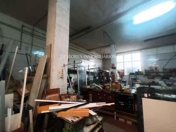 Local en calle Francesc Perera