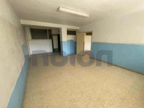 Local en calle Oliver