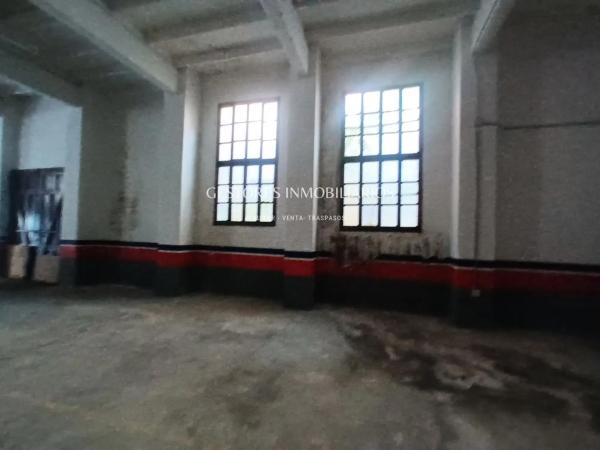 Local en calle Balmes