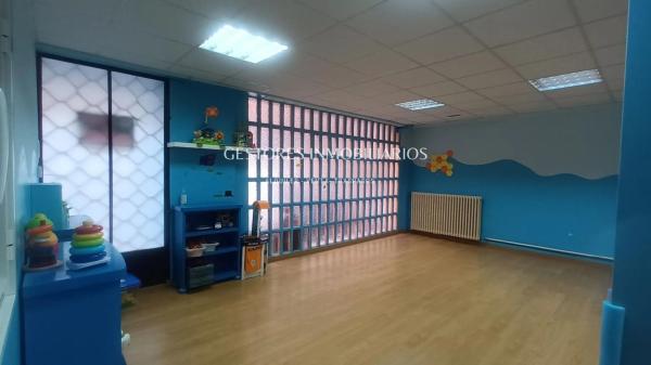 Local en Barri Santa Rosa