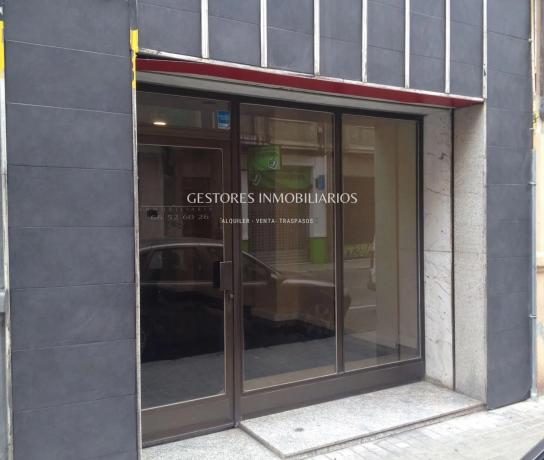 Local en calle Na Saurina d'Entença