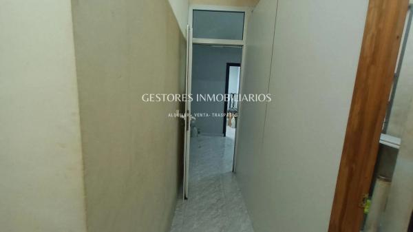 Local en calle Xixona