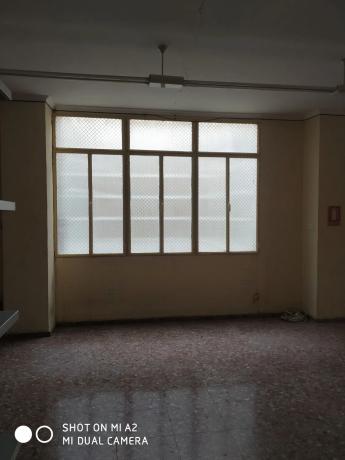 Local en avenida de la Constitució, 54