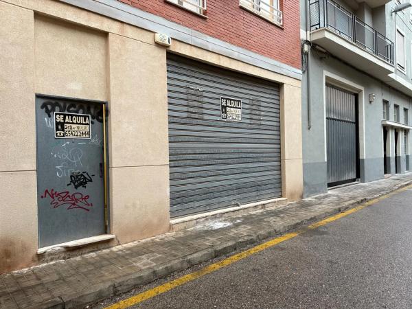 Local en calle Mossèn Cirilo Tormo