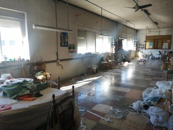 Nave en avenida d'Elx