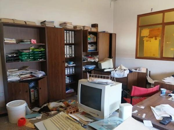 Nave en avenida d'Elx