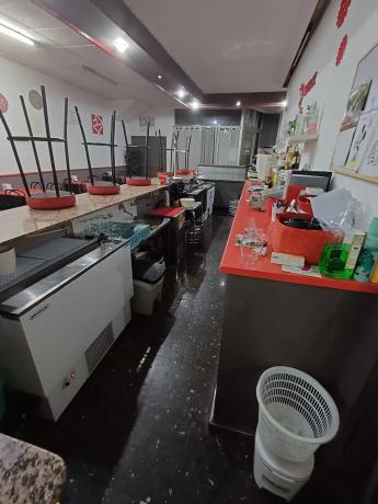 Local en calle Oliver, 14