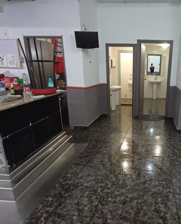 Local en calle Oliver, 14