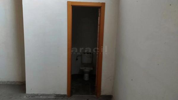 Local en calle Espejo