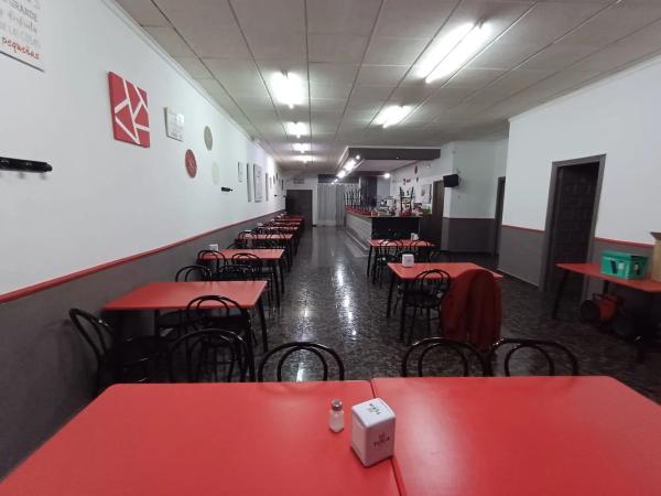 Local en calle Oliver, 14