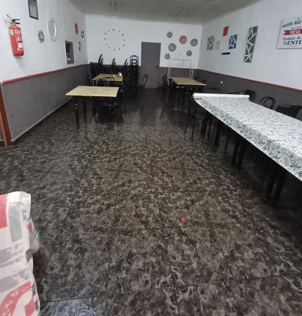 Local en calle Oliver, 14