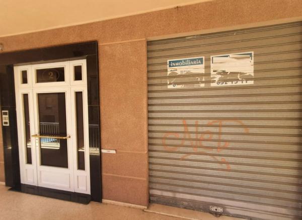 Local o nave en calle Anselm Aracil