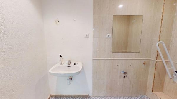 Local en plaza del Centenari