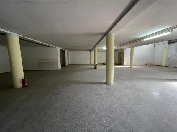 Local en calle Rafael Laliga Pérez