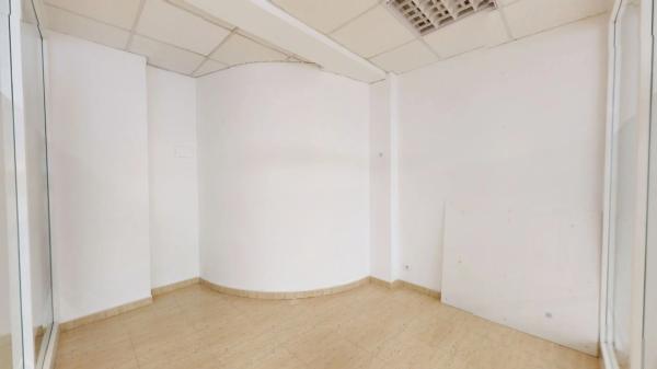 Local en plaza del Centenari