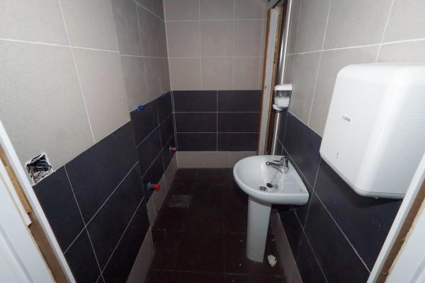 Local en calle Santa Rita