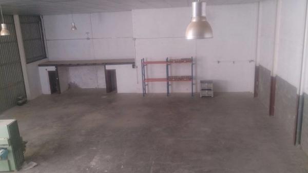 Nave en calle Sant Eloi, 19