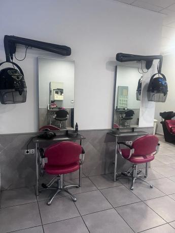 Local en calle Ibi, 43