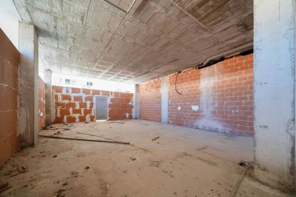 Local o nave en calle Santa Anna