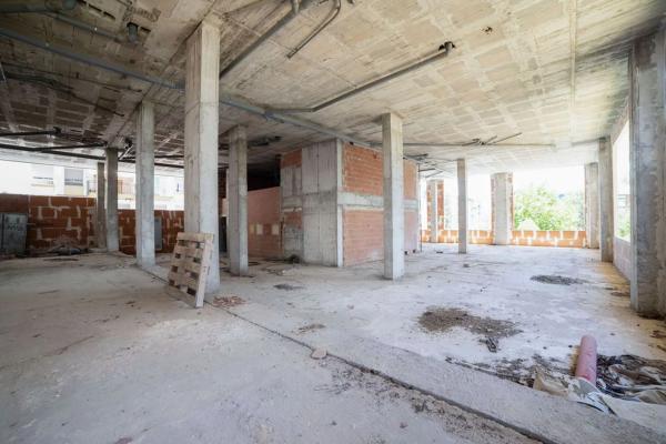 Local o nave en calle Santa Anna