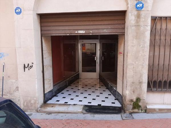 Local o nave en calle el Camí