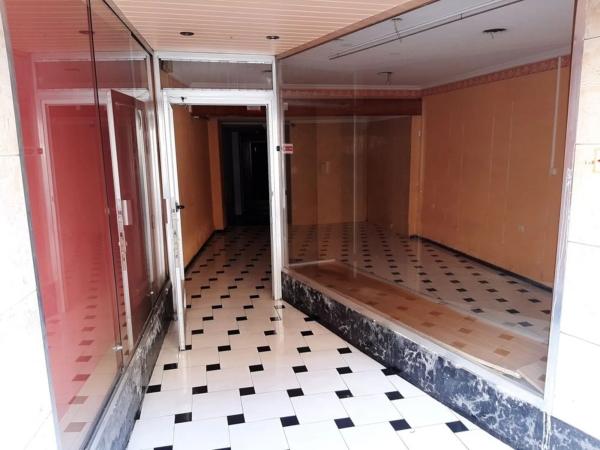 Local o nave en calle el Camí