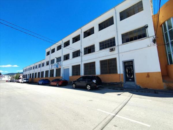 Nave en calle Gabriel Miró