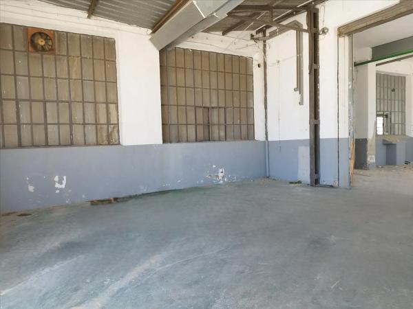 Nave en calle Gabriel Miró