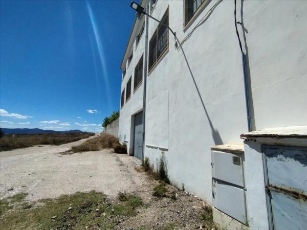 Nave en calle Gabriel Miró