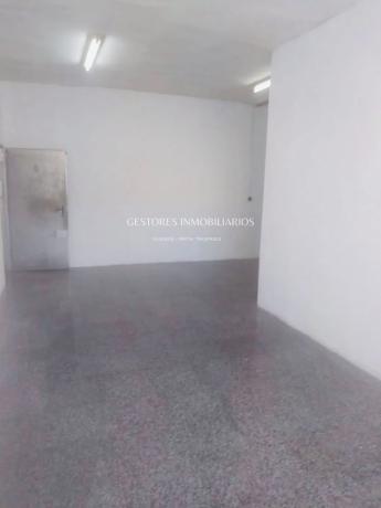 Nave en calle Olivar