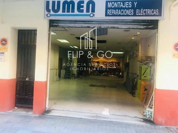 Local en calle Cronista Jordán