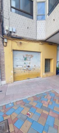 Local en calle Ramón y Cajal, 7