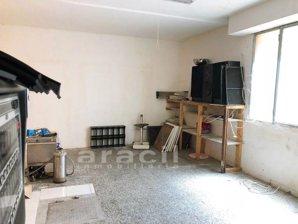 Local en calle València