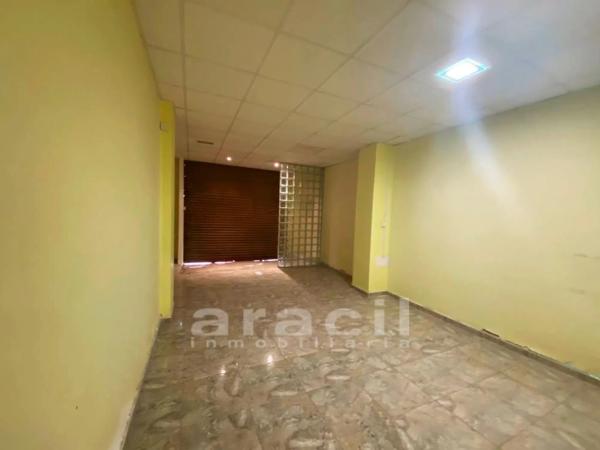 Local en calle Reconquesta