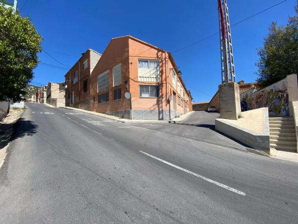 Local en calle dels Plans