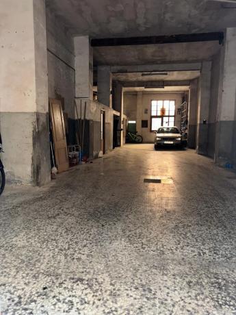 Local en calle Cronista Vicent Carbonell