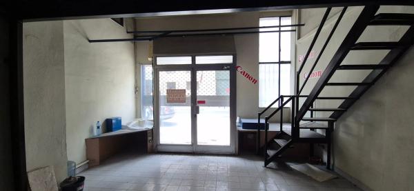 Local en calle Na Saurina d'Entença, 68