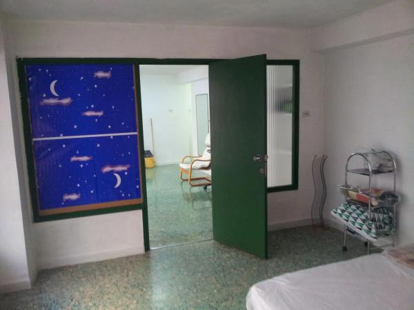 Local en calle Na Saurina d'Entença, 68