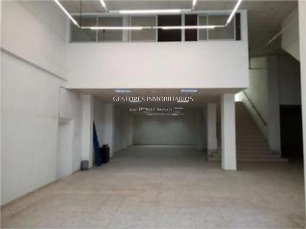 Local en calle Músic Josep Carbonell