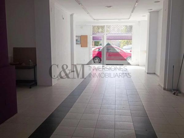 Local en calle Pintor Cabrera, 23