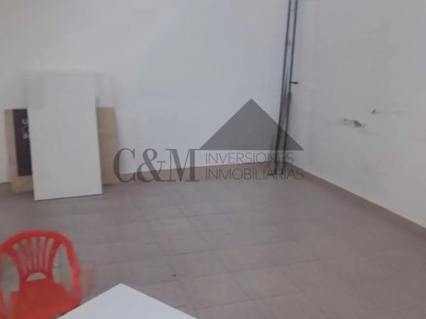Local en calle Pintor Cabrera, 23