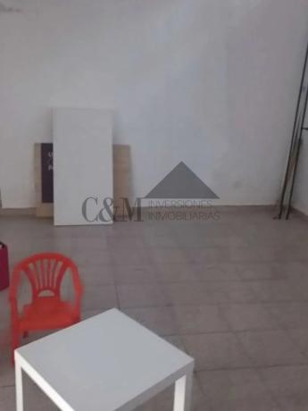 Local en calle Pintor Cabrera, 23